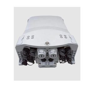 FTTH 8 Core fiber optic distribution box with SC adapter and PLC splitter IP65