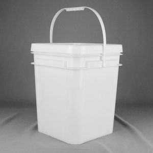Consult Square Plastic Vessel 1.2 Kg Suitable for Various Industries