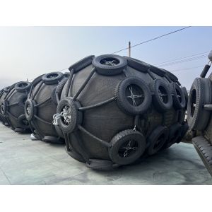 Black Customized Yokohama Pneumatic Fender Durable