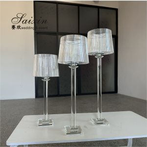China Unique Candle Stand Wedding Table Decoration Clear Crystal Candle Holder on sale
