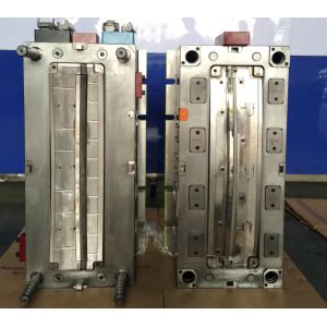 Precision Automotive Plastic Mould with Engel injection machine for Lens