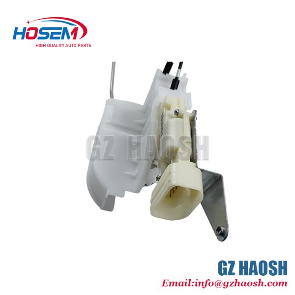 Auto Parts Rear Right Door Lock Latch CA100026820 For Isuzu D - MAX With 3.0L AT