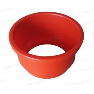 Straight Saddle Type Plastic Drain Plug System for Efficient Manure Removal in