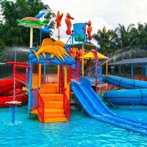 Family Interactive Splash Park Equipment Artistic With Closed Spiral Slide