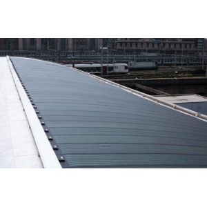 Portable Foldable Photovoltaic PV Panel for PV 580W Short-Circuit Voltage