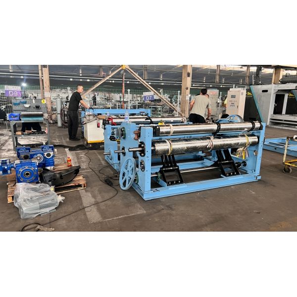 High Precision Light Duty Metal Wire Mesh Weaving Machine Quick Turnaround