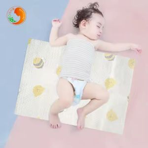 Waterproof Disposable Diaper Mat Portable Biodegradable For Baby