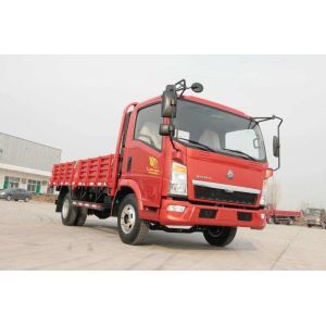 Cheap 3 - 7 Ton Load Small SINOTRUK HOWO Light Trucks ,Right Hand Driving ,7.00R16 Tire 2540cc for sale