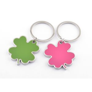 Customized Shape Engraved Metal Keychains Zinc Alloy Die Casting Process