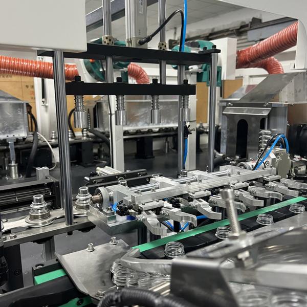 Full Automatic 6 Cavities PET PP Bottle Blowing Molding Machine