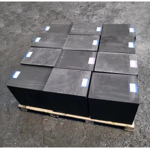 Graphite blocks with high density for melting metal