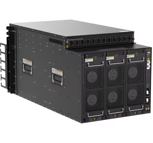 HUAWEI CloudEngine S16700-4 Switch with 17760 Mpps Forwarding Performance and 38