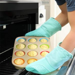 Skidproof Oven Mitts Pot Holder , Waterproof kitchen mitts and potholders