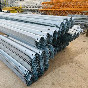 Galvanized Steel Rails for Roadway Safety Q345 Highway Guardrail Barrier for