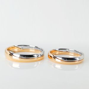 Daily wearing Overlapping 18K 9g Gold Diamond Couple Rings