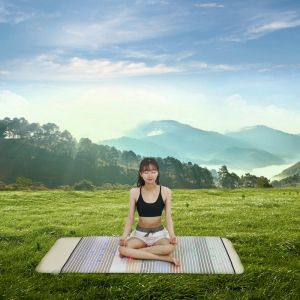 China Experience Ultimate Relaxation with Huikang's PEMF Infrared Mat and Amethyst Crystals on sale