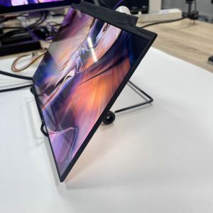 13.3” Ultra-Thin High Brightness LCD 3mm Slim Body 1600nits Industrial Grade