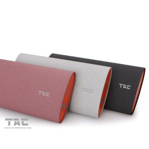 Blue External Battery Power Bank 15600mAh Li-ion cells OCP For Ipad