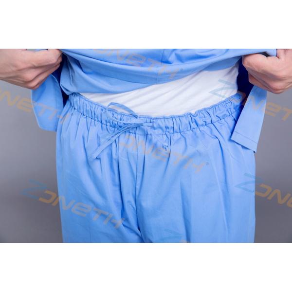 Reusable Unisex V Neck 3 Pockets Medical Scrub Suit