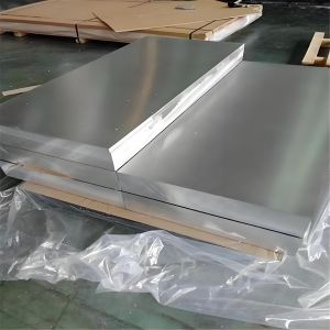 China RAYIWELL 5052 5454 H14 Temper Tank Use 100MM Aluminum Sheet with Mirror Finish flat polished aluminium plate coil on sale