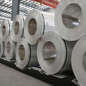 China 0.2mm 0.3mm 0.4mm Thickness Aluminum Coils Aluminum Rolls 3003 3004 Aluminum Coil on sale