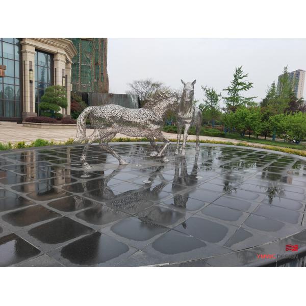 Welding Technique Stainless Steel Horse Sculpture for Urban Art Installation in Europe