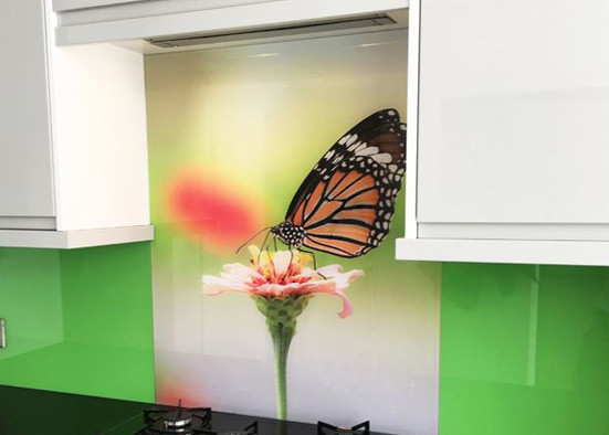 High Image Definition Digital Printing On Glass Scratch Resistant For Living Room