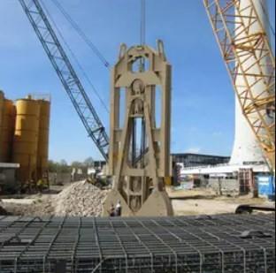 Quality High Performance 30m Depth Pile Foundation Machine With 50m Max. Traveling Distance wholesale