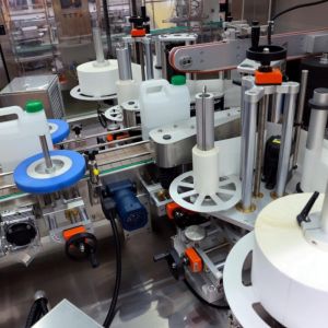 Liquid Filling Machine Optimized For Non Selective Herbicide Filling Guarantees