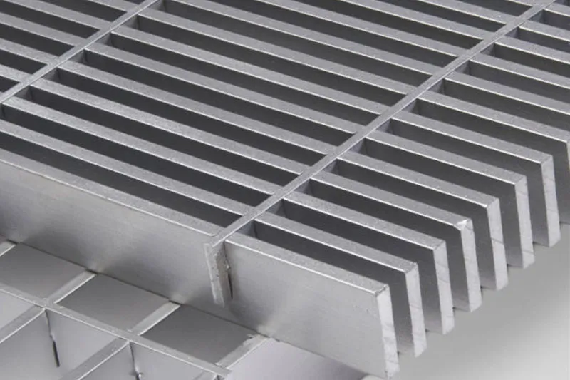 China Customized 20mm 25mm 30mm Height Heavy Duty Hot DIP Galvanized Steel Grating for Drain Cover on sale