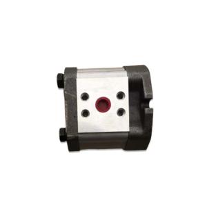 China A10VD17 PC30-7 9T Excavator Pilot Pump on sale