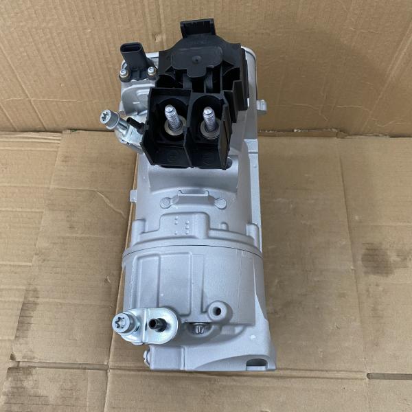 A0008306802 EV Car AC Compressor Efficient Cooling Performance For Mercedes Benz S400