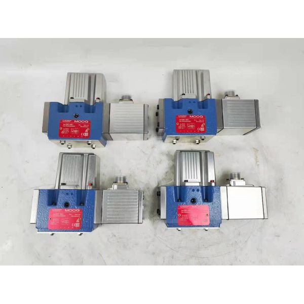 German Imported Moog Servo Valve with 315 bar High Pressure and 1800 rpm for