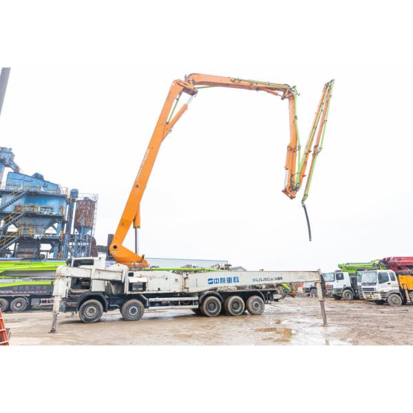 Factroy Delivery Zoomlion Used Concrete Boom Pump 63m