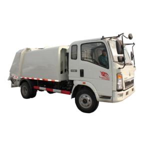 LHD 4X2 SINOTRUK HOWO Compressed Compactor Garbage Collection Truck 5 - 6m3