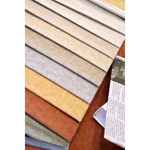 China Medium Weight Custom-made Decorative Jacquard Velvet Fabric for Luxury Home Textile and Upholstery on sale