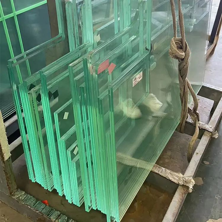 Cheap Jumbo Size Oversize 6.38mm 8.38mm 10.38mm 12.38mm Thickness High Quality Extra Clear (Low iron glass) Safety Laminated Glass with Wholesale Low Price. for sale