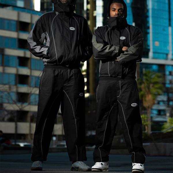 Quality Custom Lightweight Reflective Men's Sweatsuit with Seamless Fusing and Custom Size Options wholesale