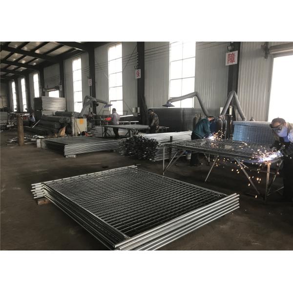 Temporary fencing panels 2100mm x 2400mm 14 microns zinc layer hot dipped