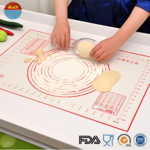 No Space Occupation Silicone Baking Sheet , Easy To Dry Non Stick Baking Mat