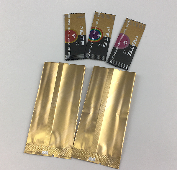 Empty Flexible Laminated Sealed Pillow Bag Chocolates Sachet For Freezer Food