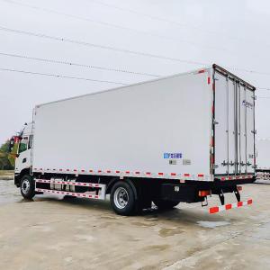 Seafood and Live Fish Transport Truck 6-meter-8 Dongfeng Diesel Fuel Type Box