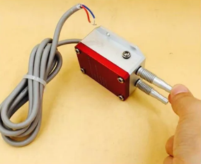 Industrial Differential Pressure Transmitter with Precise Signal Conversion and