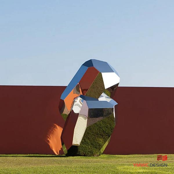 Stainless Steel Stone Shaped Park Decoration Sculpture Customizable Metal Mirror Sculpture