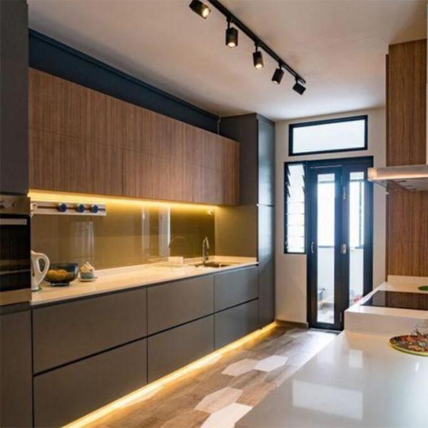 Waterproof Modern Luxury Lacquer Kitchen Cabinet with Flat Edge Countertop Edging