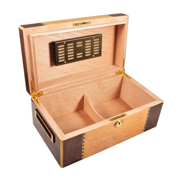 Custom Moisture Regulating Antibacterial Stable Spanish Cedar Wood Cigar Box