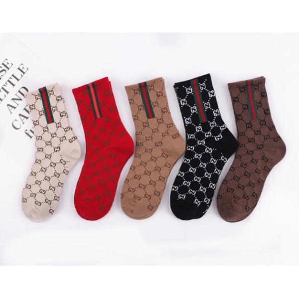 Cool Women's Novelty Socks / Ladies Crew Socks Comfortable Customized Length
