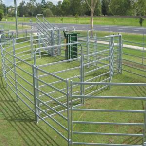 1.6m 1.7m 1.8m Height Rust Resistant Metal Farm Fencing For Cattle