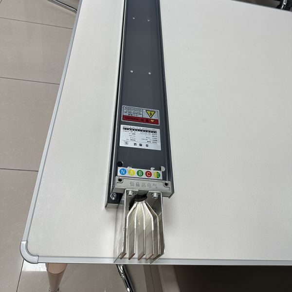 Insulated Copper Busbar Connector For Cable Tray Distribution Equipment New