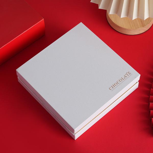 Quality Premium Customizable Chocolate Gift Boxes Offset Printing wholesale